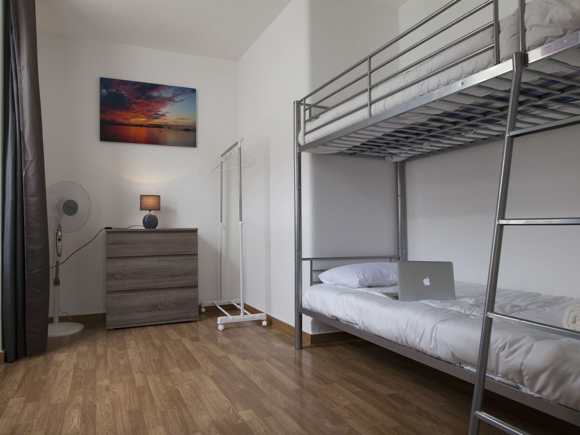 Guest House First Floor Lagos Exteriör bild